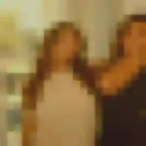 Lilou (28 ans) à Jaux propose une rencontre rapidement