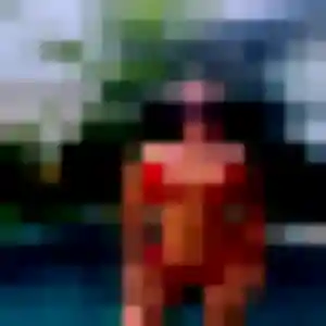 Photo de Sarah à Juvigny les Vallées (19 ans) - rencontre adulte discret