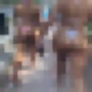 Suzanne (23 ans) à La Bruffière attend un rencontre adulte maintenant