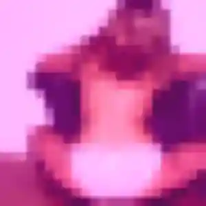 Élise, femme de 23 ans cherche rencontre adulte à La Clisse
