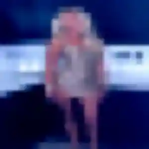 Gnilane, 27 ans, en ligne à La Freissinouse pour un rencontre adulte