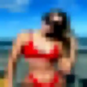 Yetunde, 34 ans, disponible à La Limouzinière pour une rencontre coquine