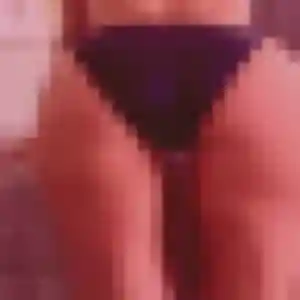 Faustine, femme de 20 ans veut rencontre adulte à La Roquette-sur-Siagne
