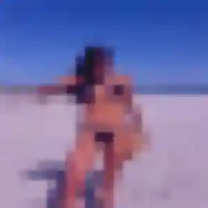 rencontre adulte à Lacq : photo de Saly, 28 ans - accès libre