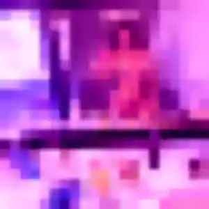 Contacte Lucinda, 21 ans à Lairoux en privé