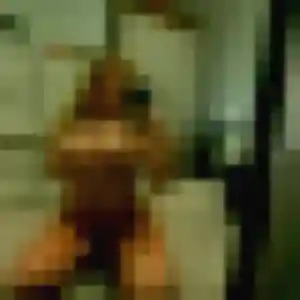 Photo de Farida à Lallaing (21 ans) - rencontre adulte sans inscription