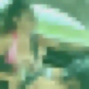 Laura (21 ans) à Lamarche attend un rencontre adulte ce soir