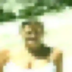 Adeola, 23 ans, dispo pour rencontre adulte à Lamothe-Capdeville