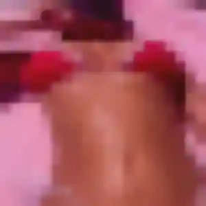 Charmante Akissi, 36 ans à Lamothe-Capdeville - voir sa photo