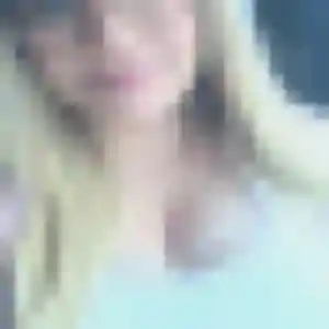 Belle Oumy, 34 ans à Lamotte-Warfusée - voir sa photo