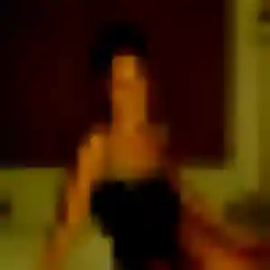Keza, 31 ans, en ligne à Landudec pour un rencontre adulte