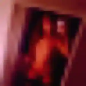 Déborah, femme de 44 ans propose rencontre adulte à Langoat