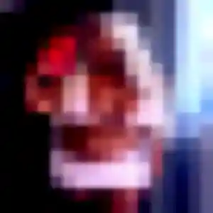 Contacte Mbène, 23 ans à Lans gratuitement