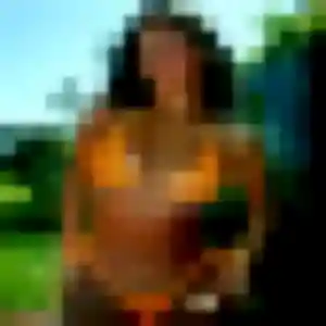 rencontre adulte à Lanvellec : photo de Salomé, 35 ans - accès libre
