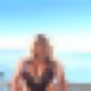 Photo privée de Latifa, 45 ans à Lapugnoy - plan discret