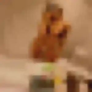 Gladys, 31 ans, en ligne à Laventie pour une rencontre coquine