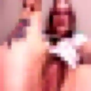 Mabinty, 36 ans, cherche un rencontre adulte à Le Bugue