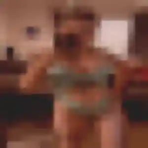 Photo sexy de Lilou, 32 ans à Le Coudray-Saint-Germer - plan discret