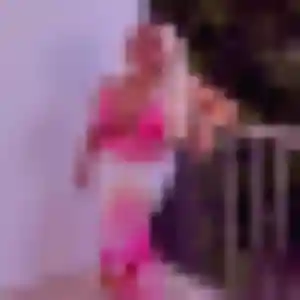 Adjoua, 21 ans, en ligne à Le Fay pour une rencontre coquine