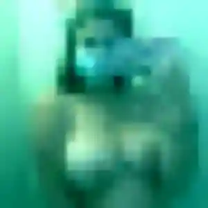 Photo exclusive de Adaeze, 20 ans à Le Fenouiller - rencontre sans lendemain