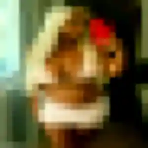 Photo privée de Favour, 22 ans à Le Mené - plan discret