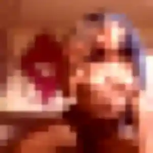 Aurore, femme de 23 ans cherche rencontre adulte à Le Mesnil-Saint-Denis