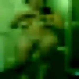 Charmante Monique, 31 ans à Le Plessis-Brion - voir sa photo