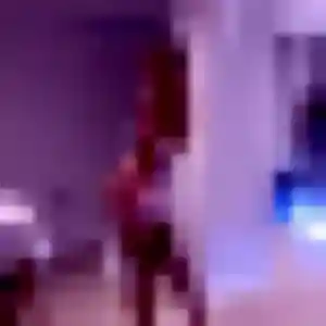 Léonie, 33 ans, connectée à Le Robert pour une rencontre coquine