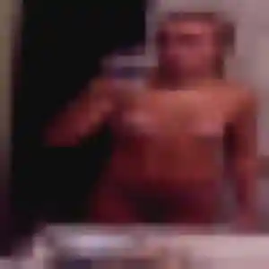 Solange, femme de 20 ans cherche rencontre adulte à Le Rove