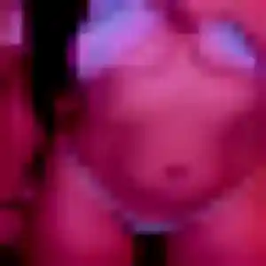 Djeneba, 39 ans, connectée à Lécousse pour un rencontre adulte