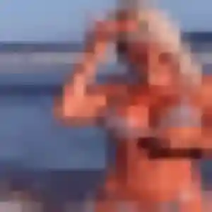 Photo privée de Ayélé, 31 ans à Lédergues - plan discret