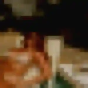 rencontre adulte à Lédergues : photo de Zélie, 22 ans - accès libre