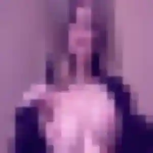 Charmante Faustine, 28 ans à Lembach - la contacter