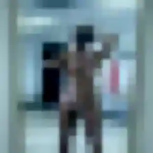 Esi de Leuc, 22 ans - rencontre adulte en toute liberté