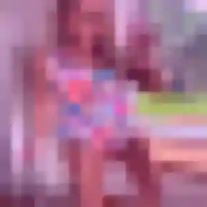 Adjoavi de Lewarde, 22 ans - rencontre adulte discret