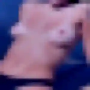 Découvre Emilie, 23 ans à Leyrieu en privé