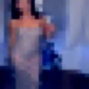 Isis, fille de 22 ans propose rencontre adulte à Lieusaint