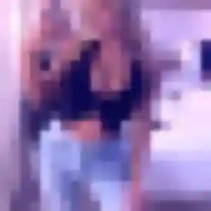 Sexy Abiodun, 39 ans à Linthal - découvrir son profil