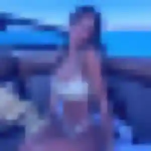 Divine, 30 ans, veut un rencontre adulte à Lissieu