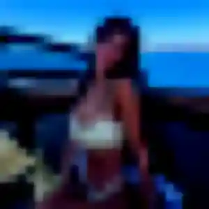 Gnilane, 39 ans, en ligne à Locmariaquer pour un rencontre adulte