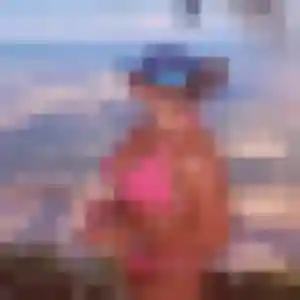 Codou, 21 ans, dispo pour rencontre adulte à Longechenal