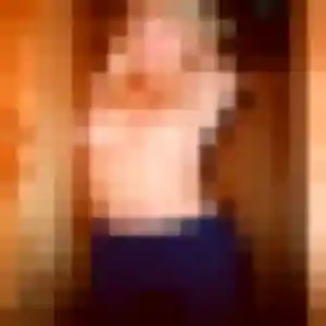 Charmante Safi, 21 ans à Longnes - découvrir son profil