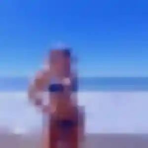 Découvre Dorothée, 20 ans à Longperrier en privé