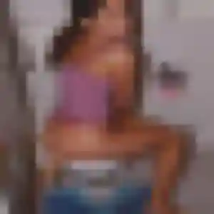 Antoinette, femme de 27 ans cherche rencontre adulte à Longuyon