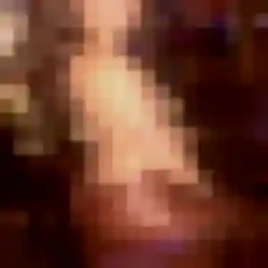 Photo de Aurore à Longvic (44 ans) - rencontre adulte anonyme