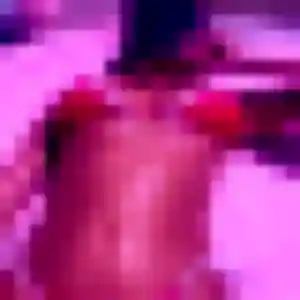 Grâce, 19 ans, en ligne à Longwy pour une rencontre coquine