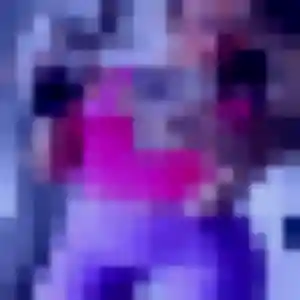 Contacte Nicole, 19 ans à Loon-Plage en privé