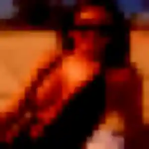 rencontre adulte à Loudes : photo de Favour, 35 ans - accès libre