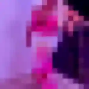 Awa, 40 ans, connectée à Louvigny pour un rencontre adulte