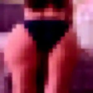 Yasmine, 27 ans, cherche un rencontre adulte à Lovagny